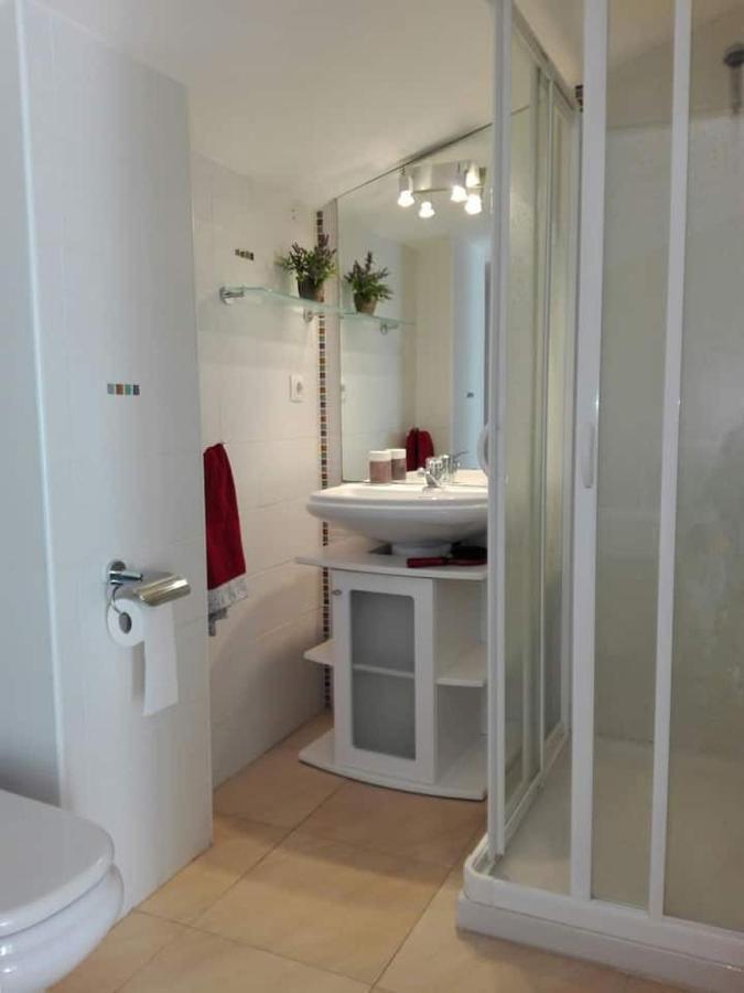 Apartament Catalunya, Centrico Y Con Parking L' Escala Buitenkant foto